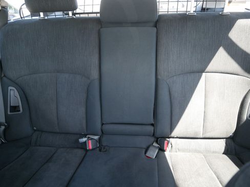 Used 2013 Subaru Outback 2.5i Premium AWD/4WD image 13