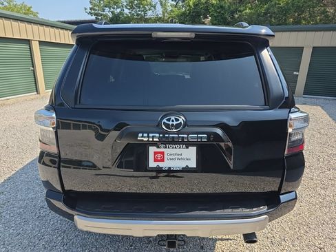 Certified 2024 Toyota 4Runner TRD Off-Road Premium w/ Moonroof Package AWD/4WD image 6