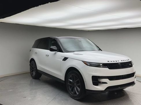Used 2024 Land Rover Range Rover Sport SE AWD/4WD image 8