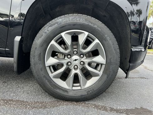 Used 2021 Chevrolet Silverado 1500 RST w/ Convenience Package II image 13