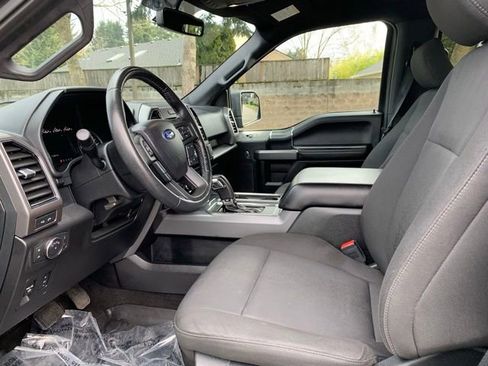 Used 2018 Ford F150 XLT w/ Equipment Group 302A Luxury image 10