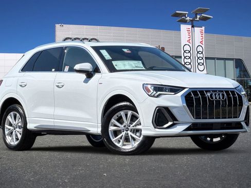 New 2025 Audi Q3 2.0T Premium Plus image 2