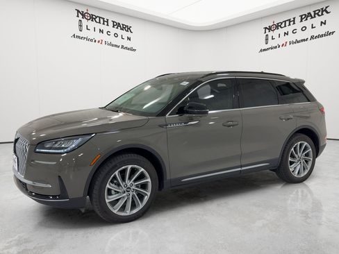 New 2026 Lincoln Corsair Premiere AWD/4WD image 6