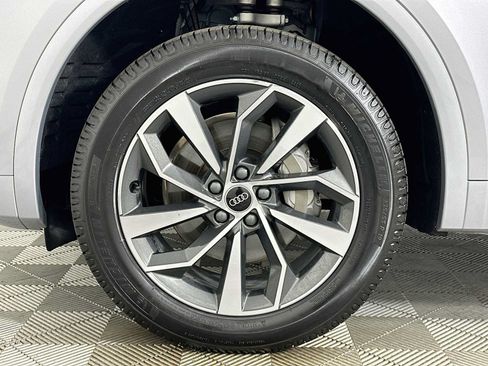 Certified 2023 Audi Q5 2.0T Premium Plus w/ Premium Plus Package AWD/4WD image 30