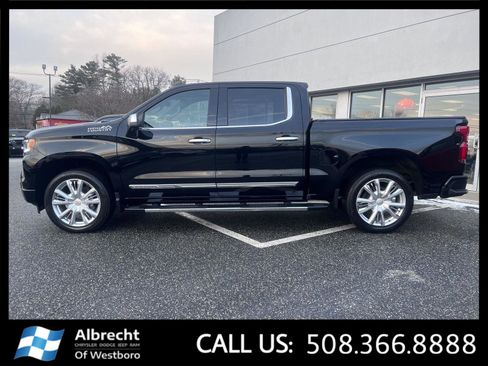 Used 2023 Chevrolet Silverado 1500 High Country w/ High Country Premium Package image 2