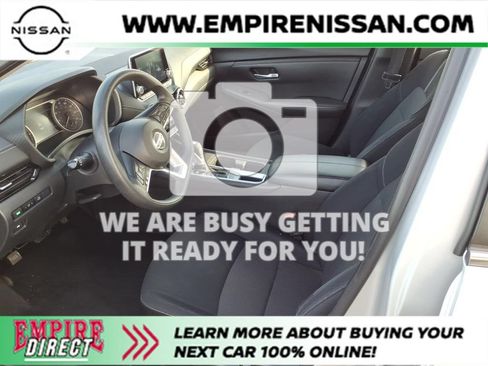 Certified 2023 Nissan Sentra SV FWD image 5