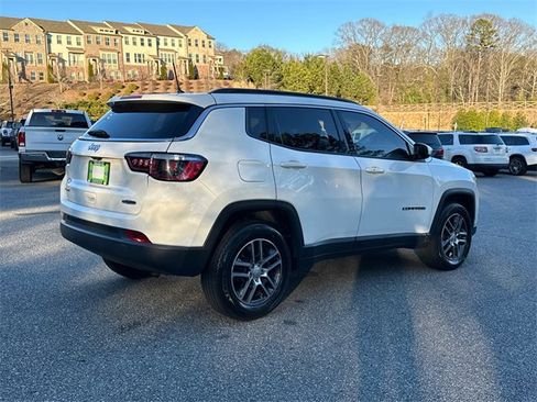 Used 2018 Jeep Compass Latitude w/ Cold Weather Group image 7