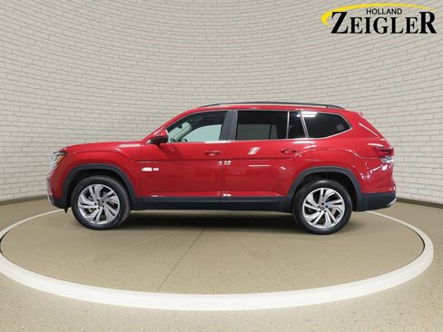 Used 2022 Volkswagen Atlas SE w/ Panoramic Sunroof Package AWD/4WD image 8