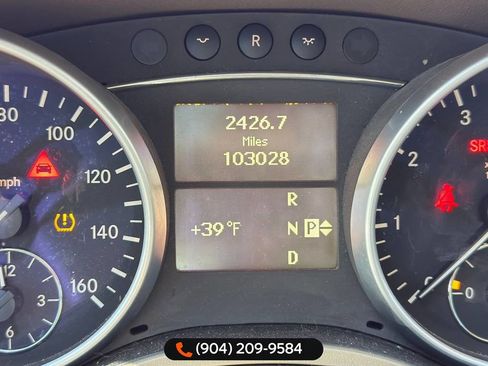 Used 2009 Mercedes-Benz ML 350 4MATIC image 27