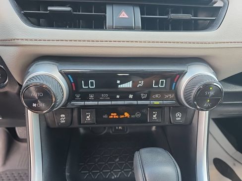 Certified 2025 Toyota RAV4 XLE w/ Convenience Package AWD/4WD image 22