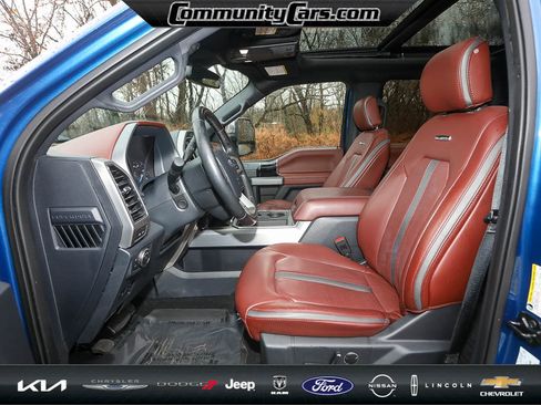 Used 2022 Ford F350 Platinum w/ FX4 Off-Road Package image 11