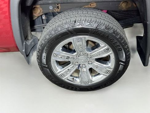 Used 2018 GMC Sierra 1500 SLT image 27