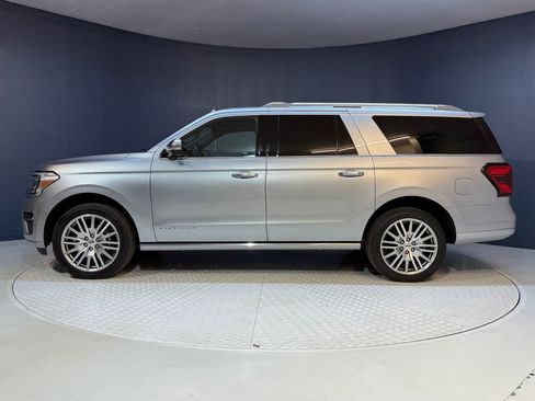 Used 2023 Ford Expedition Max Platinum image 2