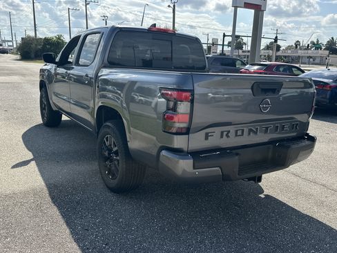 New 2026 Nissan Frontier SV image 12