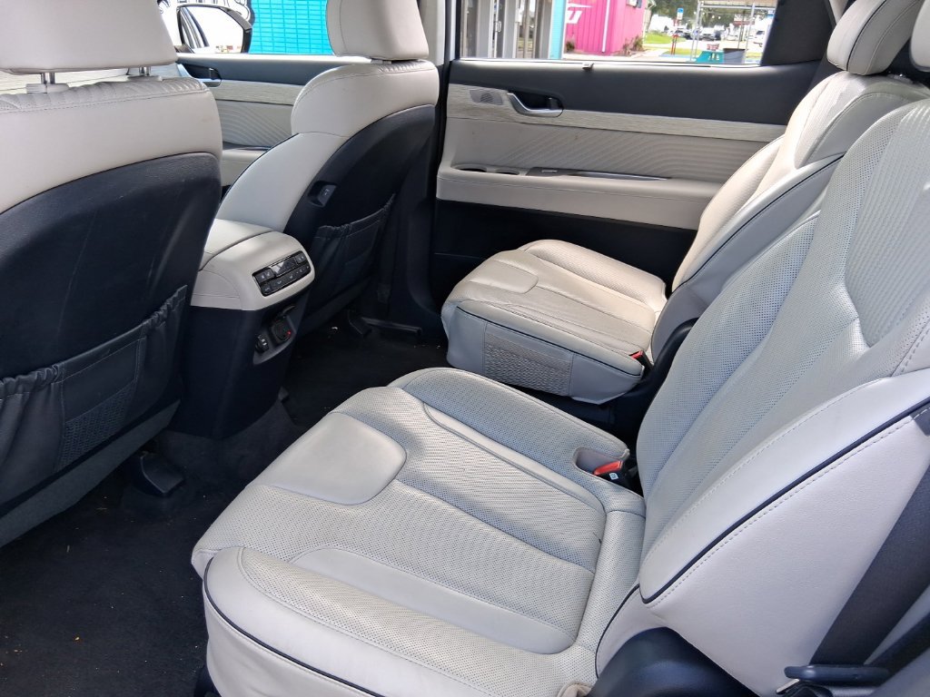 Used 2024 Hyundai Palisade Calligraphy AWD/4WD image 13