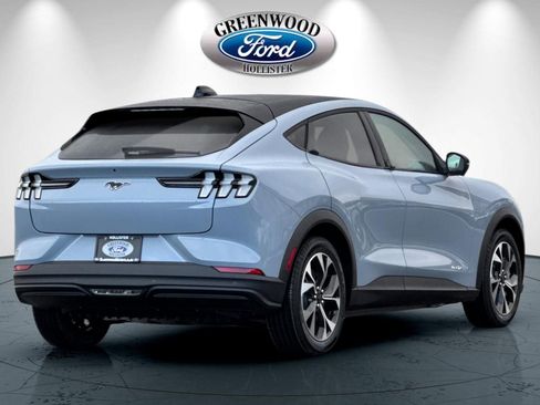 New 2026 Ford Mustang Mach-E Select w/ Comfort Package image 4