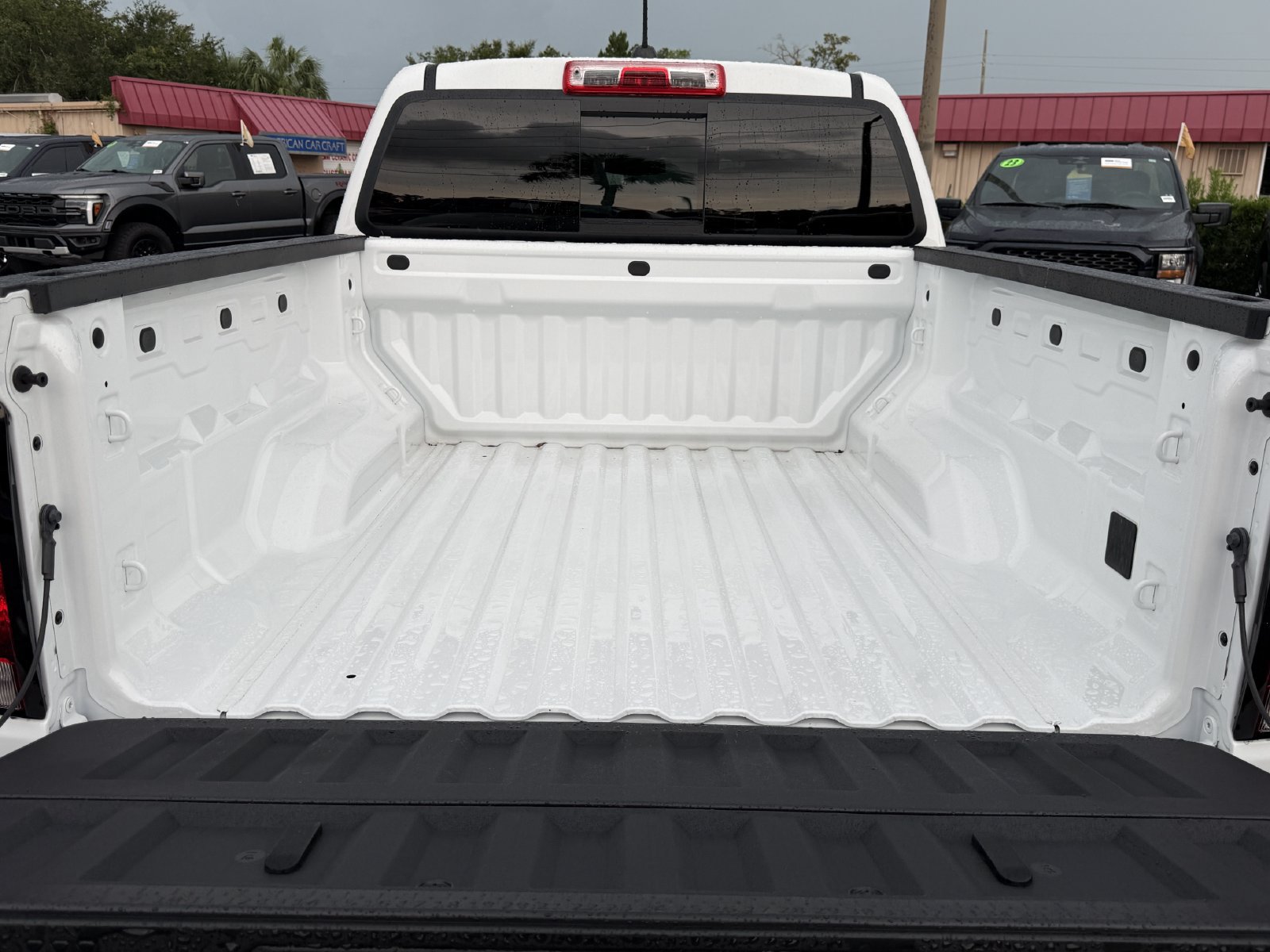 Used 2026 Chevrolet Colorado W/T w/ WT Custom Package RWD image 13