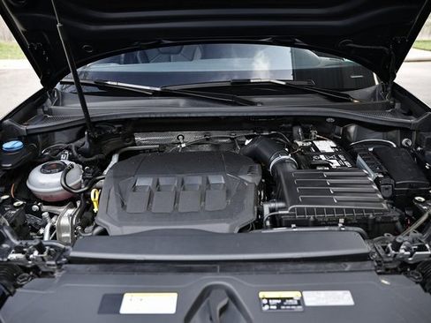 Certified 2025 Audi Q3 2.0T Premium w/ Convenience Package image 30