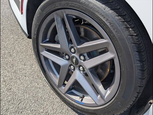 Used 2024 Ford Mustang GT Premium image 21