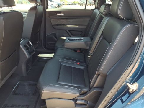Certified 2023 Volkswagen Atlas Cross Sport SE AWD/4WD image 22