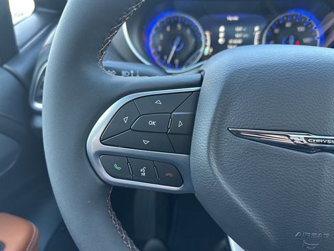 New 2026 Chrysler Pacifica Pinnacle w/ Trailer Tow Group image 66