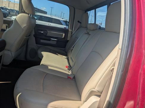 Used 2017 RAM 1500 Laramie w/ Convenience Group AWD/4WD image 13