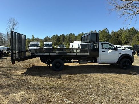 New 2026 RAM 5500 Tradesman AWD/4WD image 14