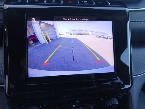 Used 2024 Jeep Grand Cherokee L Laredo image 20