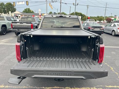 Used 2026 Toyota Tundra Platinum AWD/4WD image 5