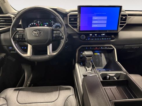 Used 2023 Toyota Tundra Limited AWD/4WD image 11