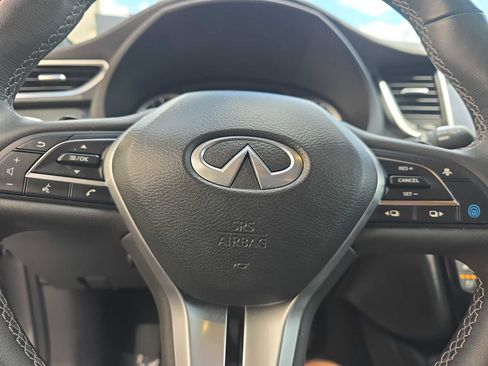 Certified 2025 INFINITI QX55 Essential image 23