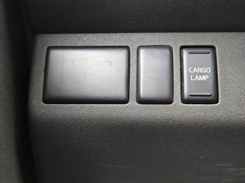 Used 2019 Nissan Frontier S image 13