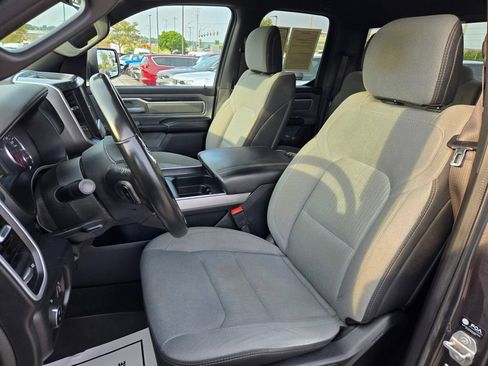 Used 2022 RAM 1500 Big Horn AWD/4WD image 18