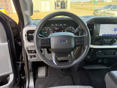 Used 2023 Ford F150 XLT image 13