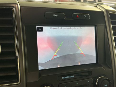 Used 2019 Ford F150 XLT image 19