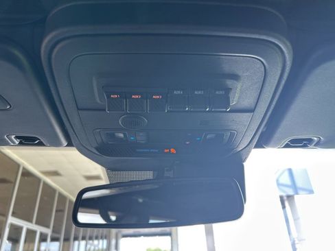 Used 2022 Ford Bronco Outer Banks w/ Sasquatch Package AWD/4WD image 19