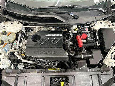 Used 2025 Nissan Rogue SV AWD/4WD image 34