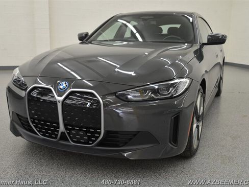 Used 2023 BMW i4 eDrive40 image 1
