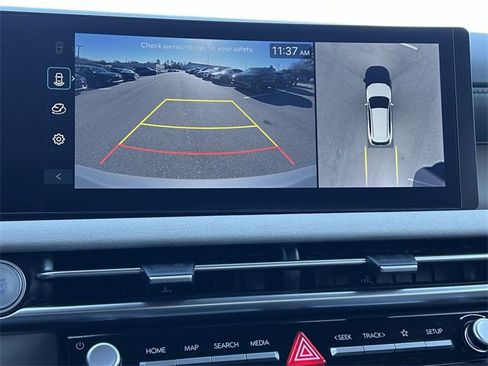 Certified 2025 Hyundai Tucson Limited image 12