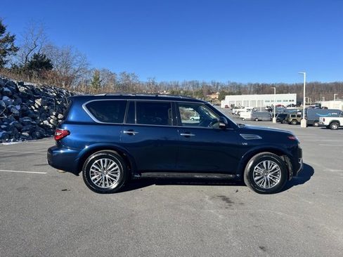 Certified 2022 Nissan Armada SL w/ Captain's Chairs Package image 9