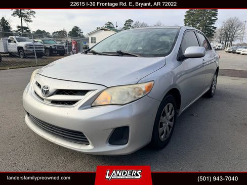 Used 2011 Toyota Corolla S image 1