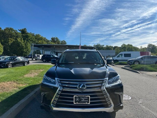 Used 2017 Lexus LX 570 4WD w/ Luxury Package image 8