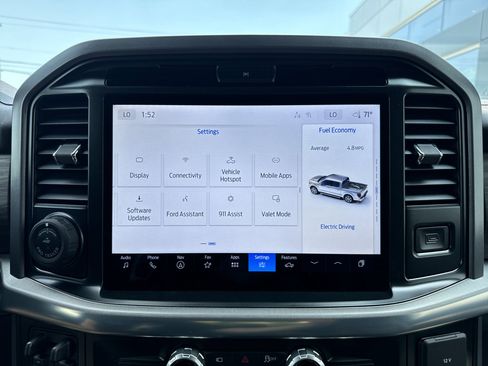 New 2025 Ford F150 Lariat w/ Equipment Group 501A Mid image 33