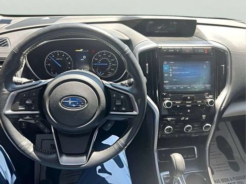 Used 2022 Subaru Ascent Limited AWD/4WD image 9