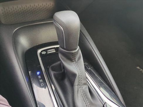 Used 2023 Toyota Corolla SE image 11