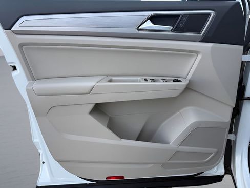 Used 2019 Volkswagen Atlas SE FWD image 9