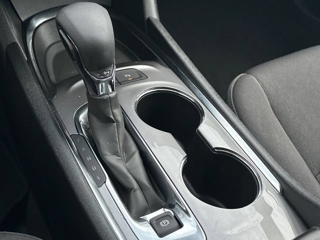 Used 2024 Chevrolet Malibu LT FWD image 25