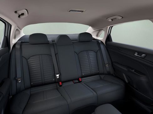 New 2025 Kia K5 LXS image 16