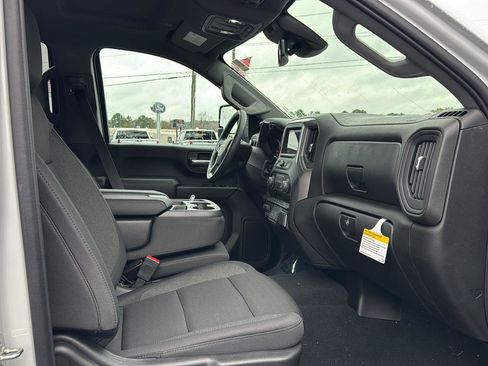 New 2026 Chevrolet Silverado 2500 Custom w/ Custom Value Package image 10