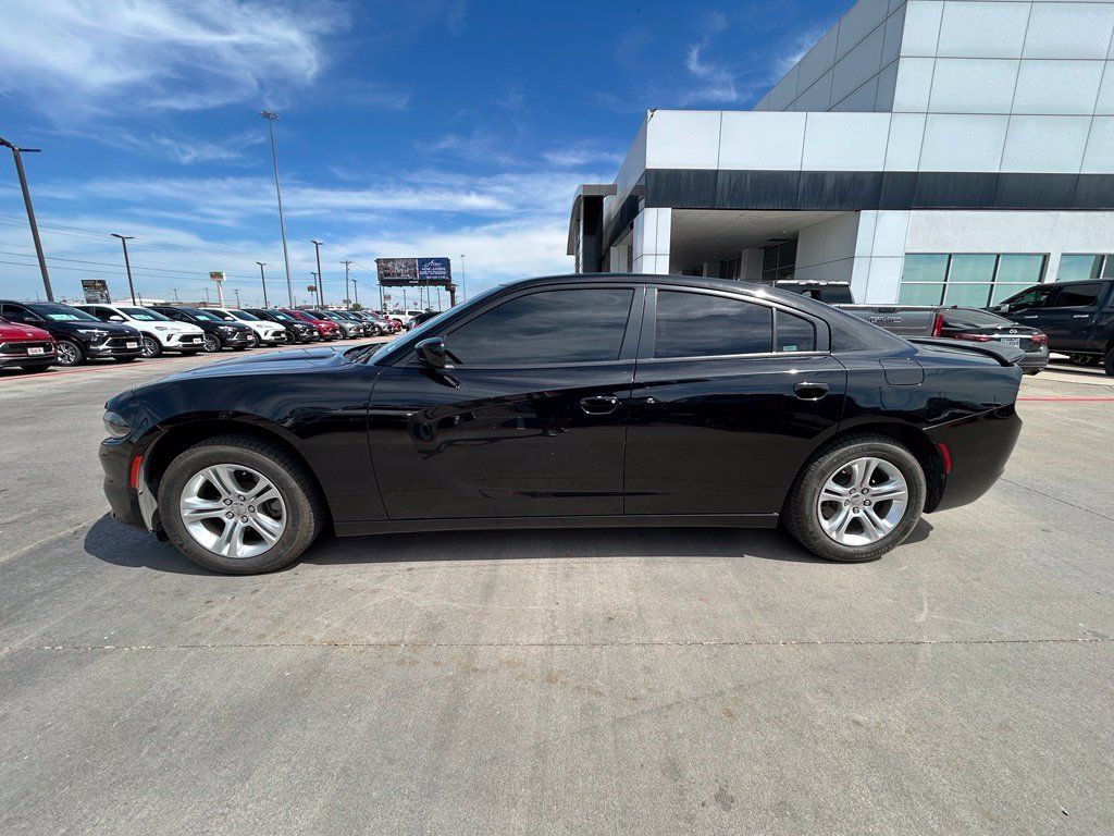 Used 2021 Dodge Charger SXT w/ Leather Interior Group RWD image 2